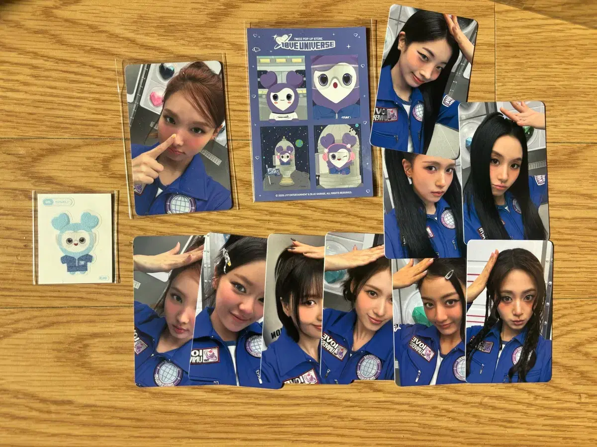 thumbnail-0